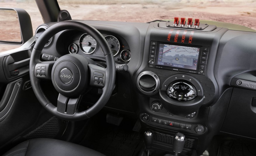 Jeep® Crew Chief 715 Concept Interior