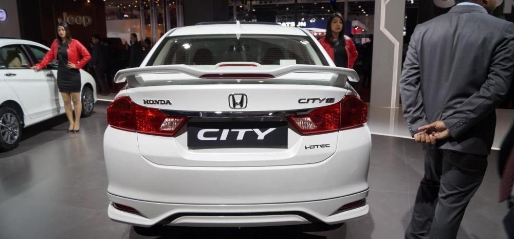 Kết quả hình ảnh cho The new 2017 Honda City