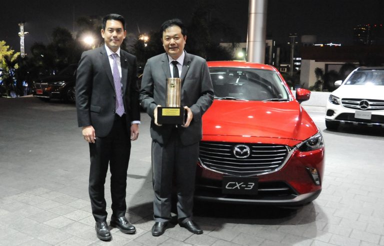 Mazda CX-3 คว้ารางวัลรถยอดเยี่ยม Thailand Car of The Year 2016
