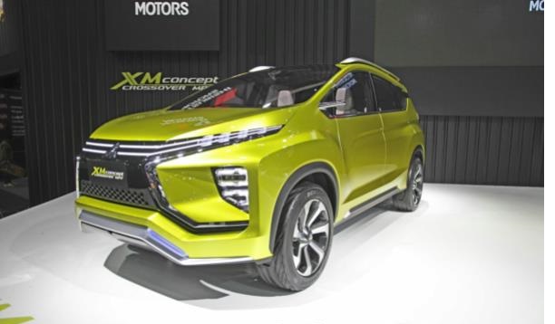  Mitsubishi Expander 