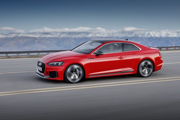  Audi RS5 Coupe 