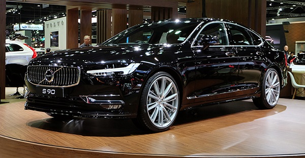 2019 volvo s90 sales hybrid t8 momentum