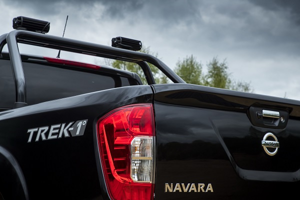 Nissan Navara Trek-1  รุ่นพิเศษ ในประเทศอังกฤษ 