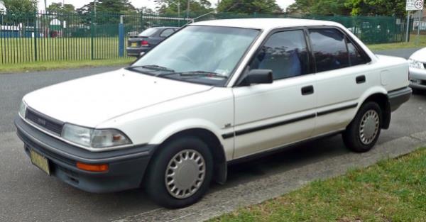 Toyota Corolla รุ่นปี 1992