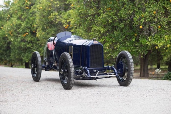 รถแข่งเปอโยต์ L45 อายุ 100 ปี 