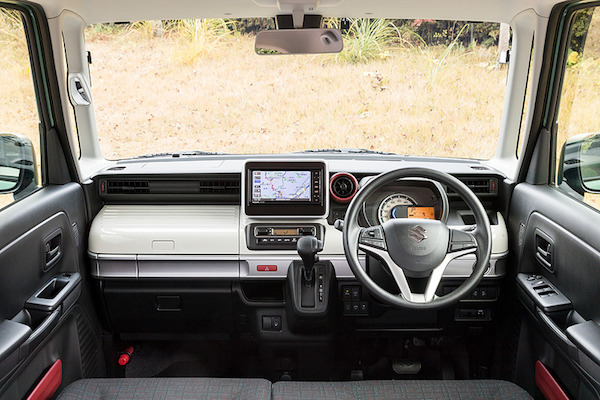 ภายใน Suzuki Spacia Hybrid X