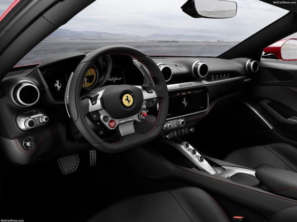 Ferrari Portofino ภายในเฉียบหรู