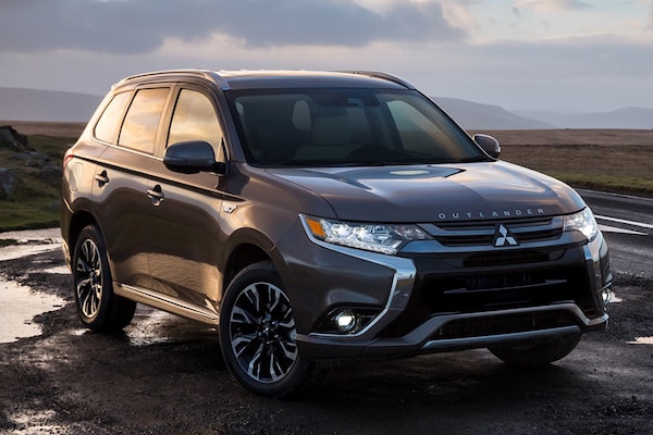 Mitsubishi Outlander PHEV 2018