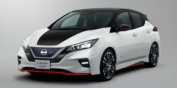 รถยนต์พลังไฟฟ้า  Nissan Leaf