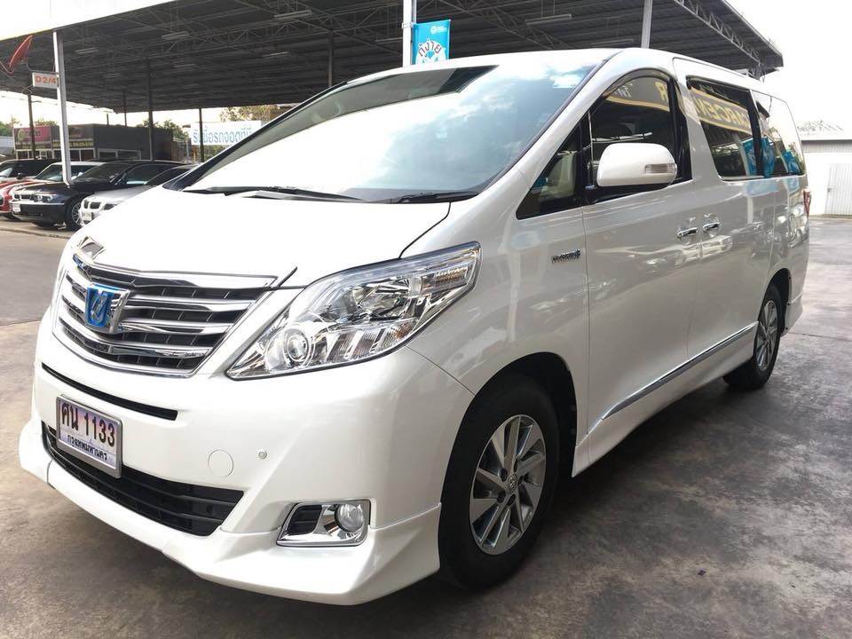 Toyota alphard 2013
