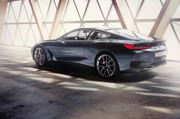 โฉมงามภายนอกของสปอร์ตคูเป้ทรงพลัง BMW 8 Series Concept 