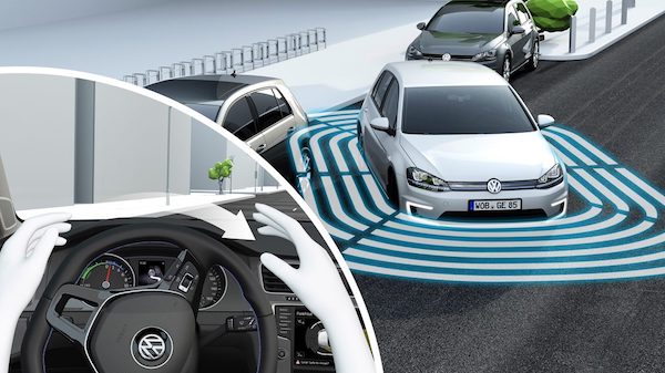 Volkswagen ทดสอบเทคโนโลยีบริการที่จอดรถอัตโนมัติ