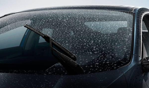 rain sensing windshield wipers