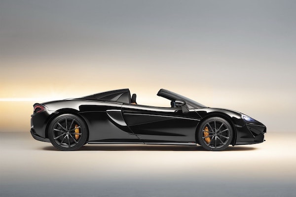 McLaren 570S Spider  Onyx Black