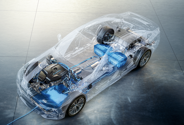 BMW วางแผนว่าจะเริ่มแผนผลิตอุปกรณ์ชาร์จไร้สายในช่วงเดือนกรกฏาคม 2018