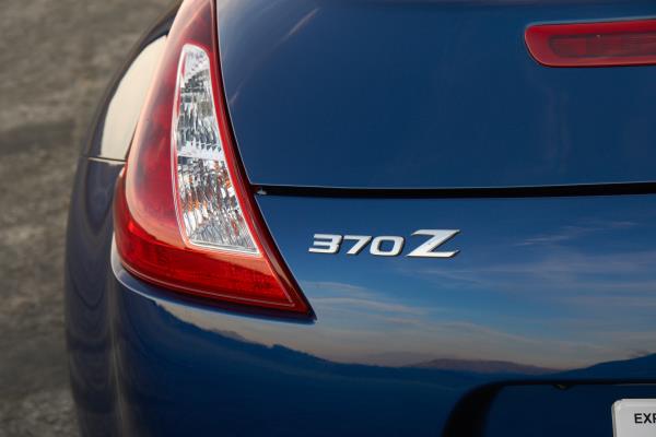 2019 Nissan 370Z Heritage Edition