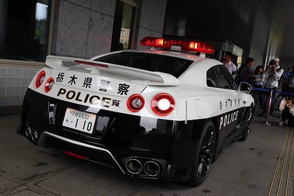 GT-R R35 ในโฉมรถตำรวจเมืองยุ่น เต็มสเปคความแรงไว้ครบในแบบฉบับ Godzilla