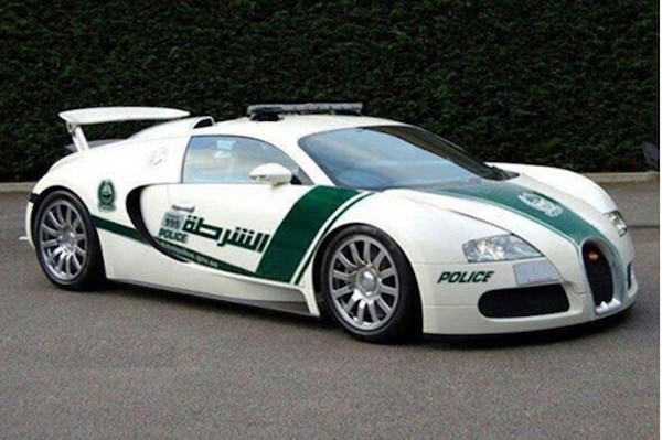 Bugatti Veyron รถตำรวจดูไบ