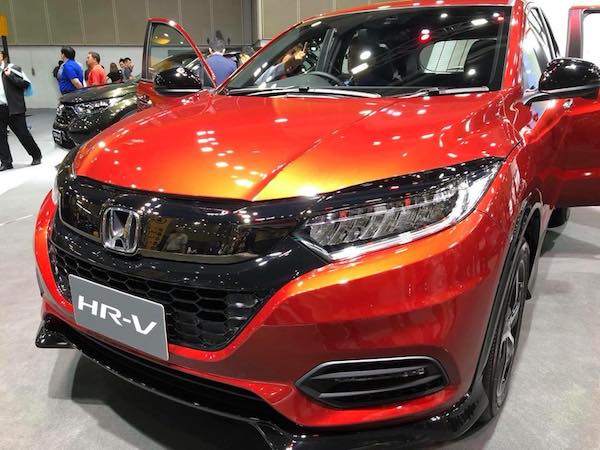 รถใหม่ป้ายแดงอย่าง Honda HR-V ไมเนอร์เชนจ์ก็ถูกนำมาแสดงภายในงาน FAST Auto Show Thailand 2018 ครั้งนี้เช่นกัน