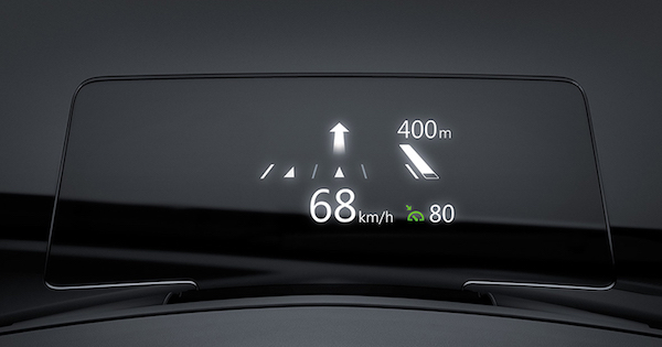 หน้าจอสี Center Display และหน้าจอ Active Driving Display คือเอกลักษณ์เฉพาะของ Mazda2 ที่หาจากรถรุ่นอื่นไม่ได้
