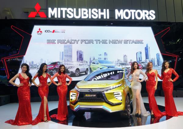 รถยนต์ MITSUBISHI ในงาน Vietnam Motor Show 2017