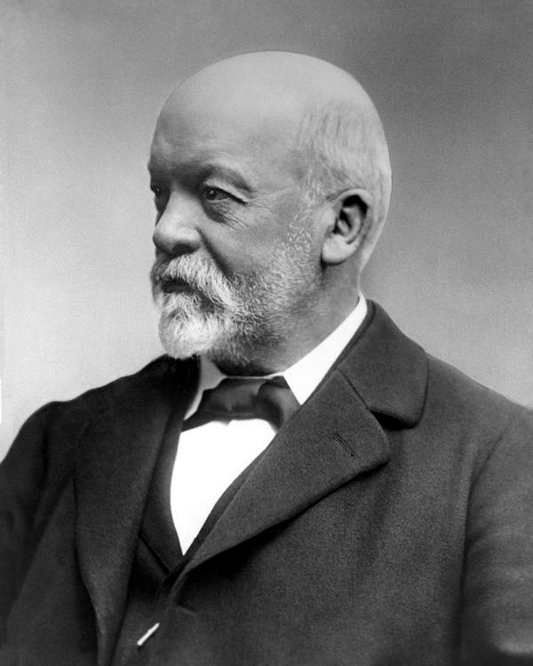 Gottlieb Daimler ผู้ก่อตั้งบริษัท Daimler