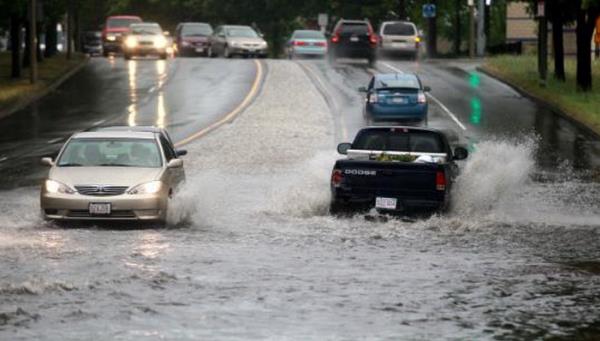 รวมสุดยอดรถยนต์ลุยน้ำได้..หมดกังวลเรื่องปัญหาน้ำท่วมในช่วงหน้าฝนนี้