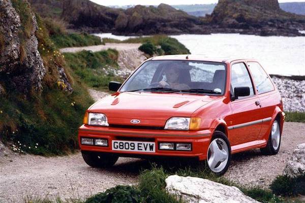 Ford Fiesta 1989 ที่พัฒนาขึ้นจากรุ่นแรก
