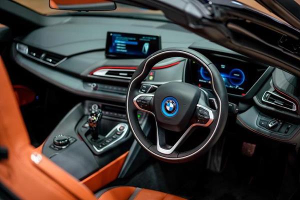 BMW i8 Roadster 2018