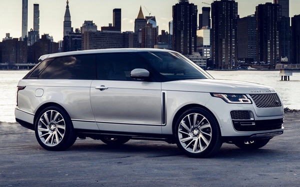 รถยนต์ Land Rover Range Rover SV Coupe 2020