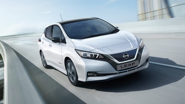 Nissan Leaf รถพลังงานไฟฟ้า