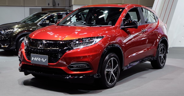 Honda HR-V ราคา 949,000 – 1,119,000 บาท