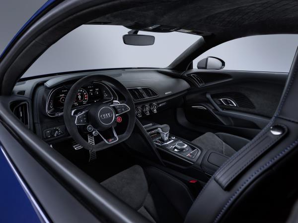 ภายใน Audi R8