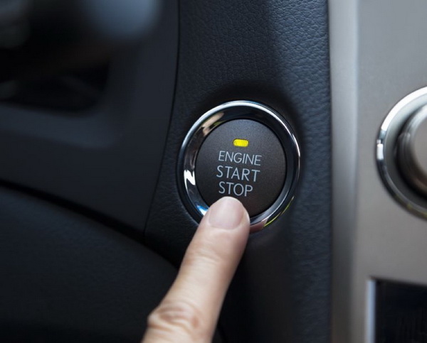 ปุ่ม Push Start เครื่องมือช่วยให้การสตาร์ทรถ Toyota Yaris ทำงานได้ง่ายยิ่งขึ้น