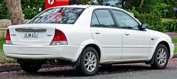 รุ่นรถมือสองของ Ford Laser ที่แนะนำคือรุ่นปี 2003-2005