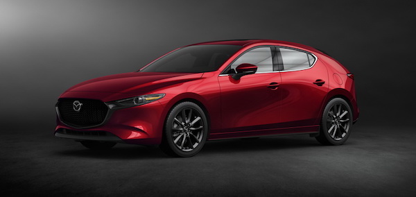 ภายนอก Mazda3 2019