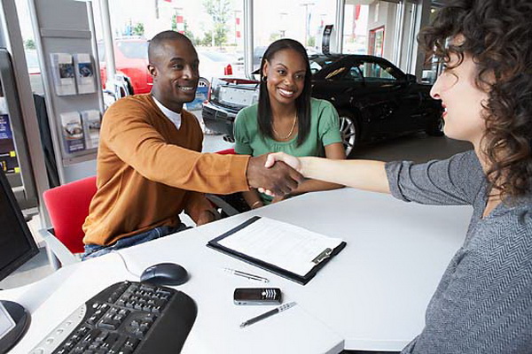 ปัจจุบันการออกกฎหมายเช่าซื้อรถยนต์ฉบับใหม่ช่วยลดภาระค่าใช้จ่ายให้ผู้ซื้อ