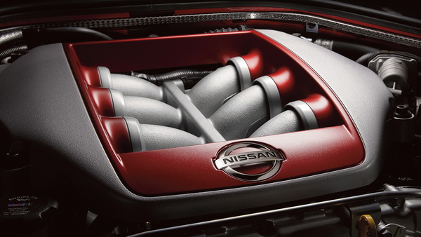 ขุมพลัง Nissan GT-R 2018 มาพร้อมกับเครื่องยนต์ V6 สูบ ทวินเทอร์โบ 24 วาล์ว ความจุ 3.8 ลิตร