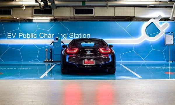 BMW ไทยชี้เครื่องยนต์สันดาปอิ่มตัวแล้ว อนาคตคือ “รถยนต์ไฟฟ้า”