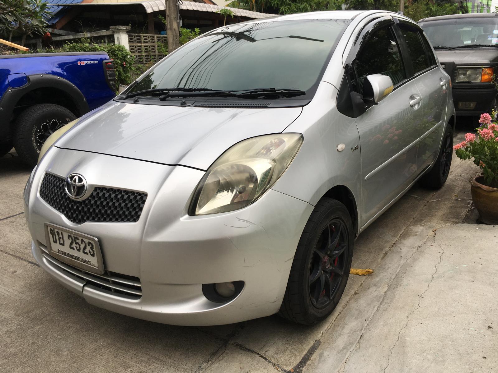Toyota yaris 2006