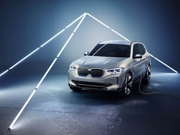 Concept BMW iX3 รถพลังงานไฟฟ้า เตรียมออกสู่ตลาดในปี 2020
