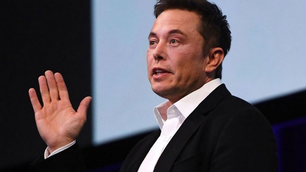  Elon Musk CEO ของ Tesla