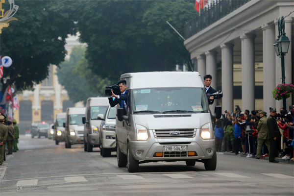 ภาพรวมบรรกาศของเช้าวันนี้ ณ กรุงฮานอย ประเทศเวียดนาม ที่ “คิม จอง อึน” นั่งรถผ่าน