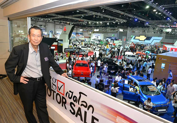 นายจรวย ขันมณี ประธานกรรมการบริหาร บริษัท ยานยนต์สแควร์ กรุ๊ป และประธานกรรมการอำนวยการจัดงาน Bangkok International Grand Motor Sale 2018 