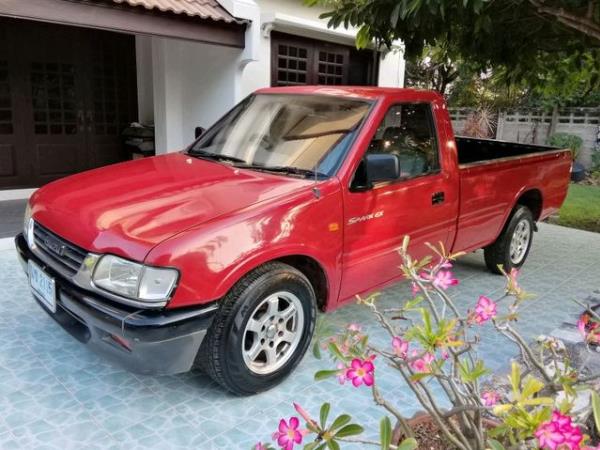 Isuzu PARK EX ปี 1998 จากค่ายรถยนต์ขายดีของเมืองไทย