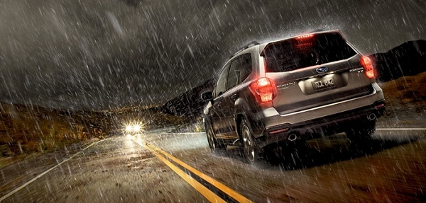 5 ข้อดีๆ เพื่อให้หน้าฝนคุณจะได้ขับรถยนต์อย่างปลอดภัย 