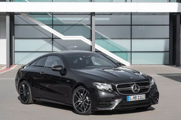 เปิดตัวรถยนต์ 2 รุ่นใหม่ตระกูล Mercedes-Benz AMG อย่าง CLS 53 4Matic+ และ E 53  4Matic+ Coupe 