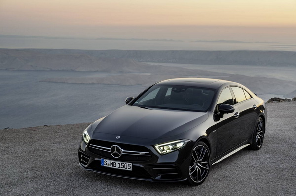 เปิดตัวรถยนต์ 2 รุ่นใหม่ตระกูล Mercedes-Benz AMG อย่าง CLS 53 4Matic+ และ E 53  4Matic+ Coupe 