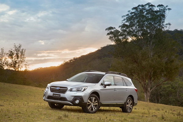 Subaru Outback คือรถ SUV ที่สร้างบนพื้นฐาน Station Wagon และมีการยกให้สูงขึ้น เพื่อความเอนกประสงค์อย่างครอบคลุม