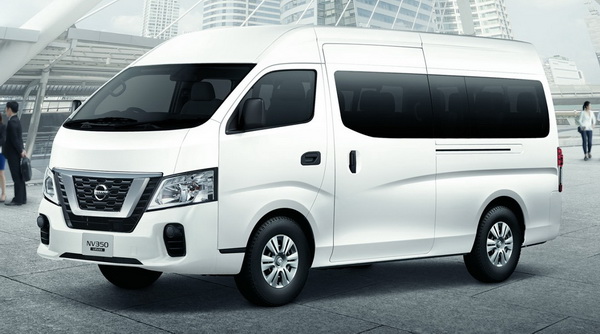 Nissan Urvan ถือเป็นอีกหนึ่งรุ่นที่ได้รับความนิยม โดยนิยมใช้รับ - ส่ง ผู้โดยสารโดยเฉพาะใช้รับ - ส่งแขกของผู้บริหาร